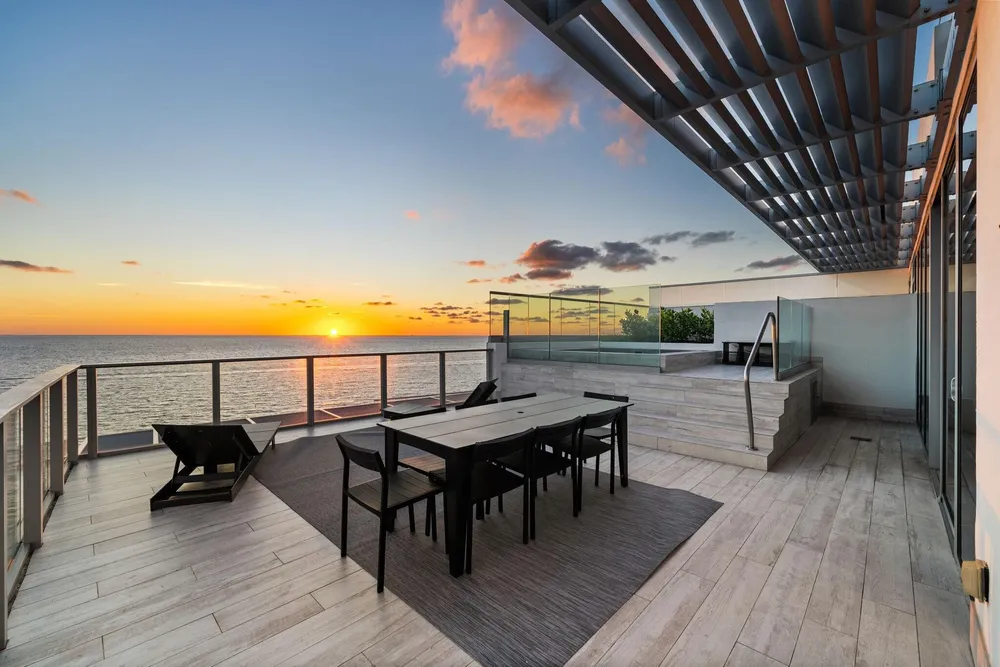 2200 N Ocean Blvd, Fort Lauderdale, FL 33305