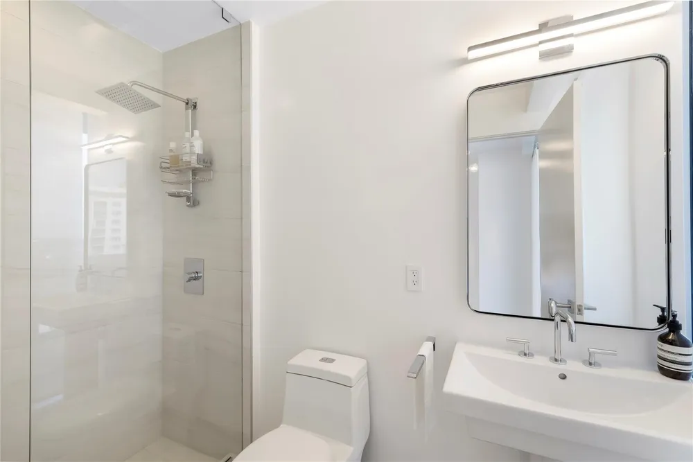 2200 N Ocean Blvd, Fort Lauderdale, FL 33305