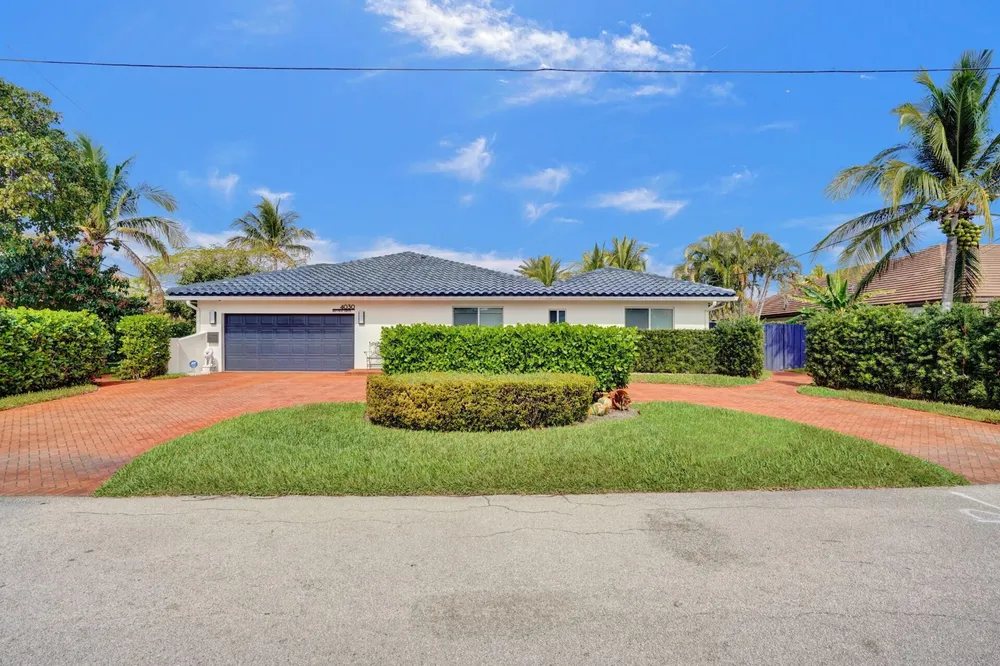 4030 Bayview Dr, Fort Lauderdale, FL 33308
