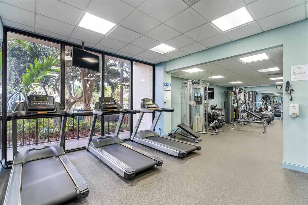 4900 N Ocean Blvd, Lauderdale-by-the-Sea, FL 33308