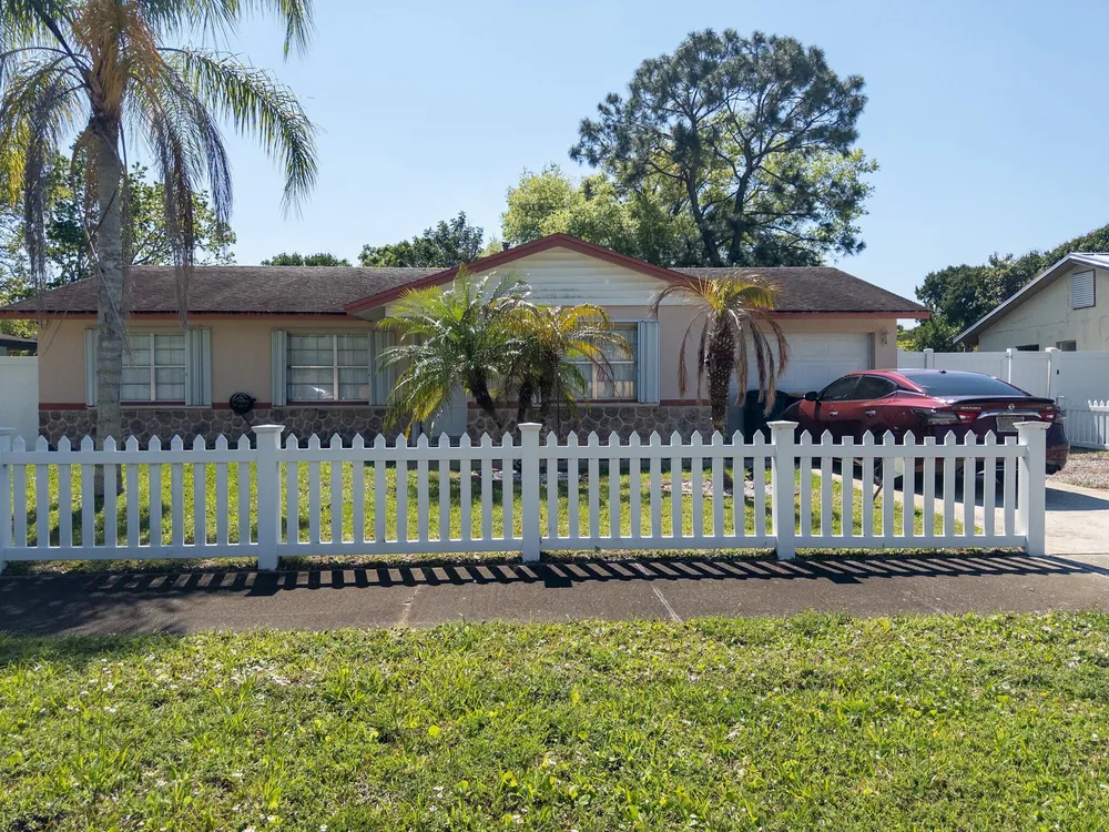 3205 Hibiscus Ave, Fort Pierce, FL 34947