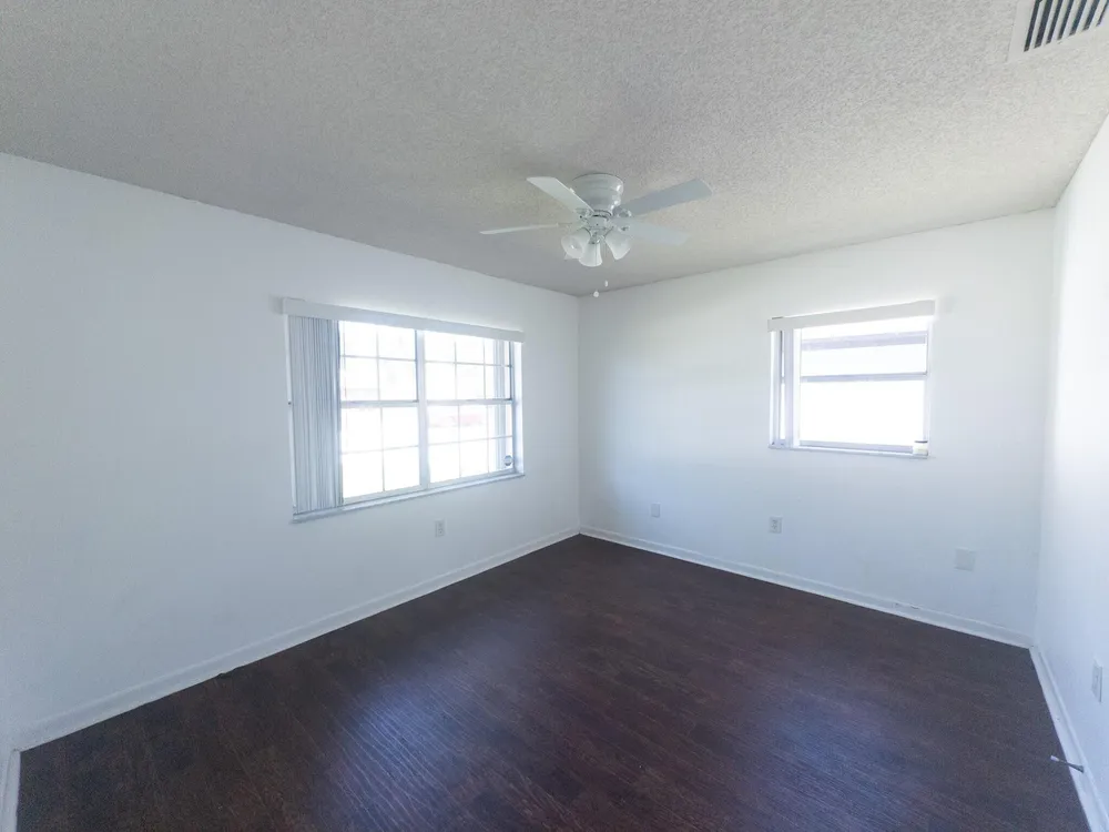 3205 Hibiscus Ave, Fort Pierce, FL 34947