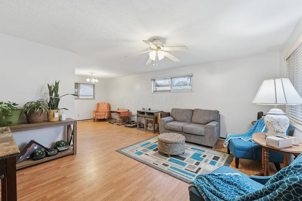 3608 Bolton Ave, Columbus, OH 43227