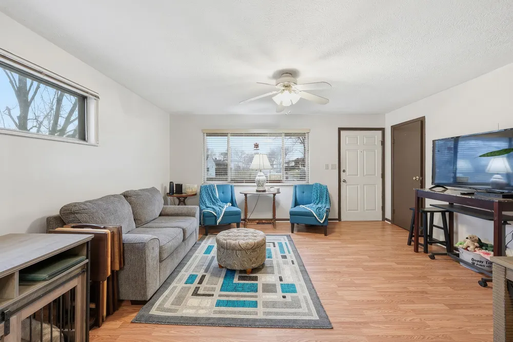 3608 Bolton Ave, Columbus, OH 43227