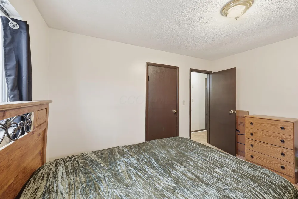 3608 Bolton Ave, Columbus, OH 43227