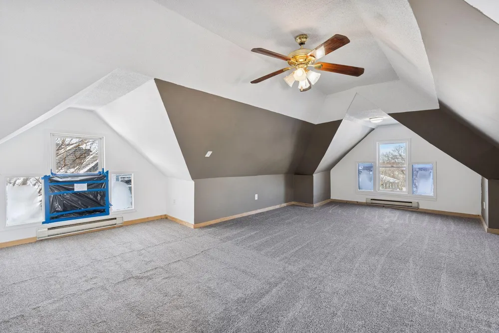 694 Central Ave W, Saint Paul, MN 55104