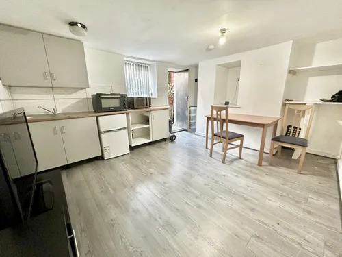 Nowell Crescent, LEEDSphoto