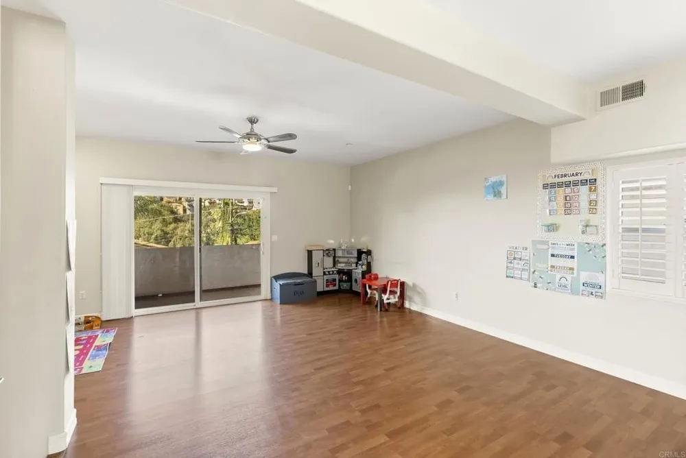 1621 Portola Ave, Spring Valley, CA 91977