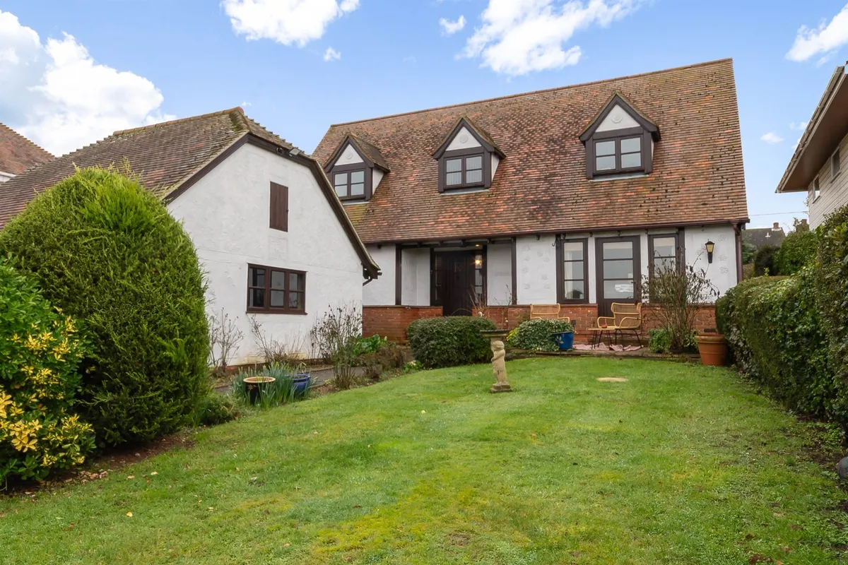 Esplanade, Mayland, Chelmsford