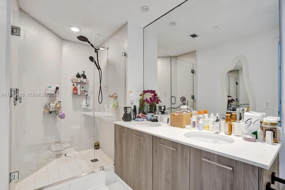 501 NE 31st St, Miami, FL 33137