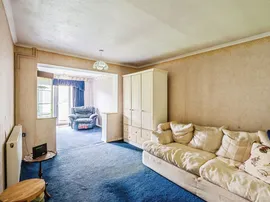Upper Chyngton Gardens, Seaford photo