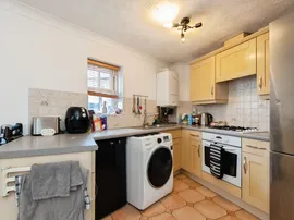 Riverside Place, Fordingbridge thumb 3