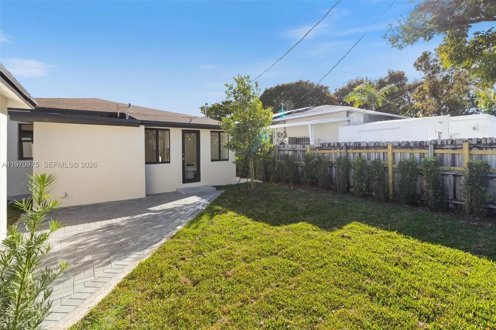 2385 SW 22nd Terrace, Miami, FL 33145