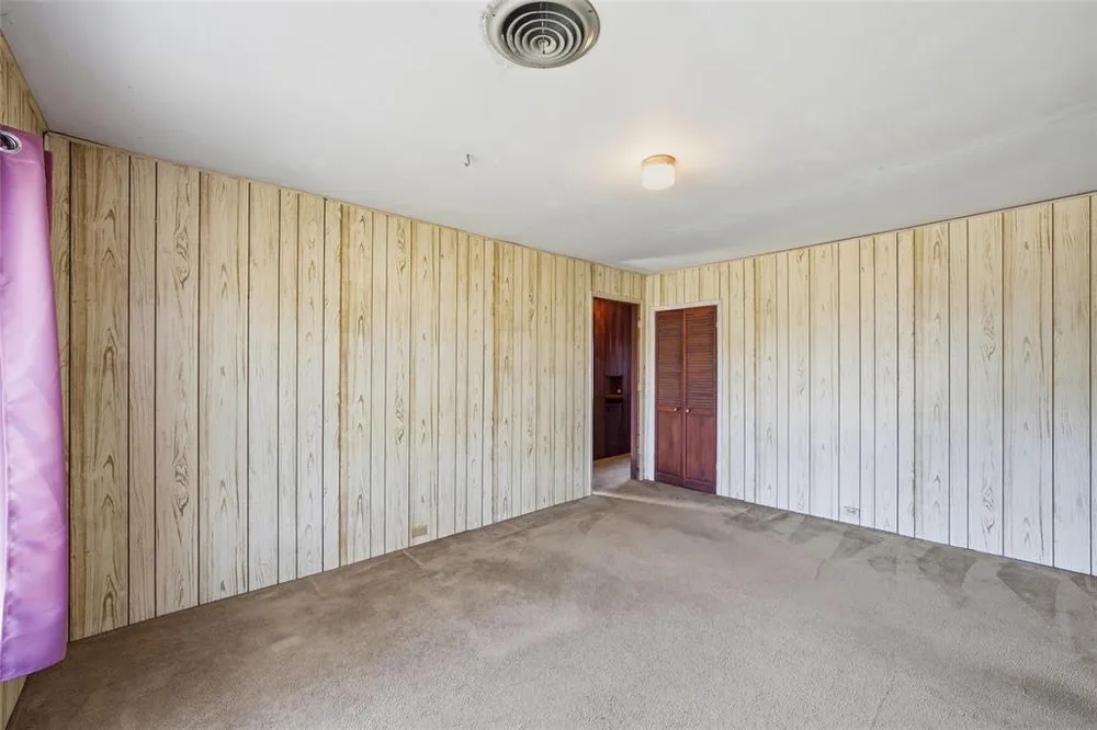 901 S Old Robinson Rd, Robinson, TX 76706