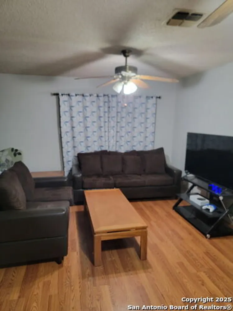 642 Palm Grove, San Antonio, TX 78227