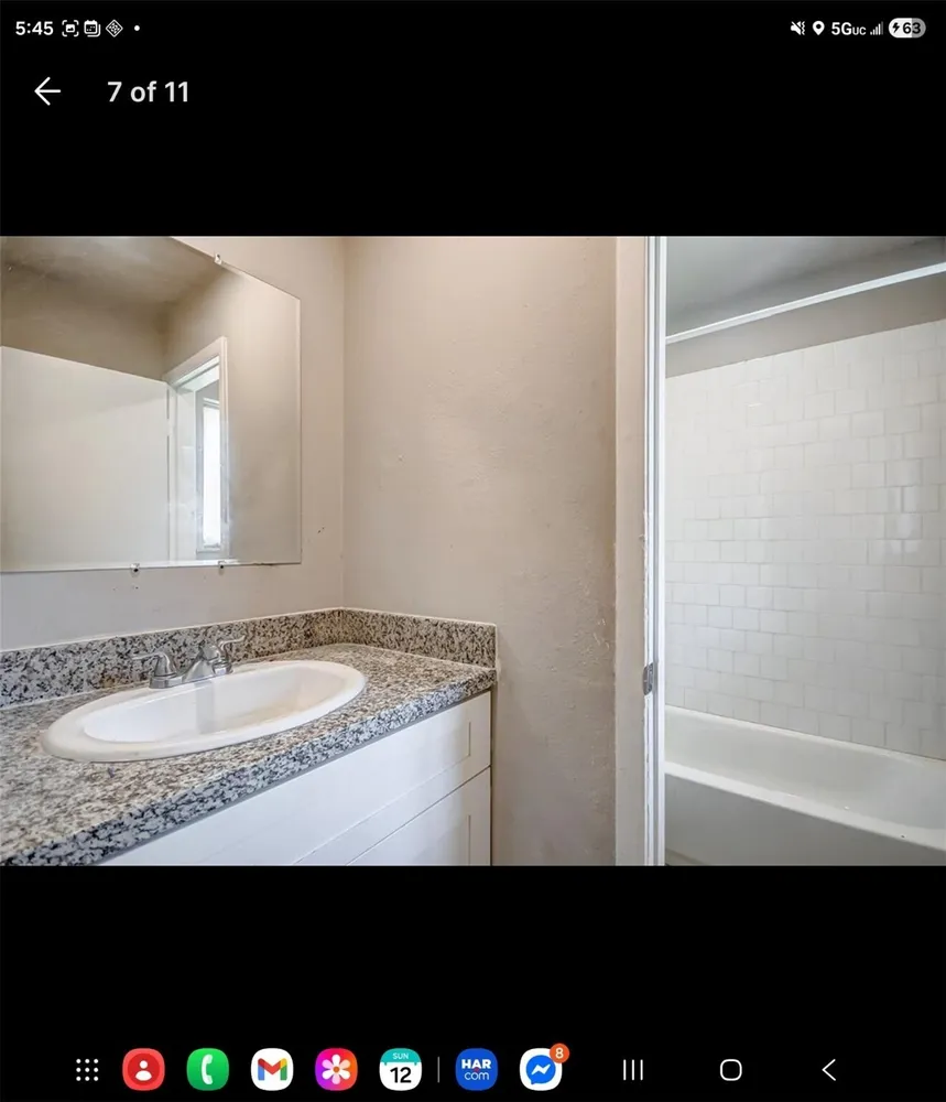 8019 Beech Cove Ln, Houston, TX 77072