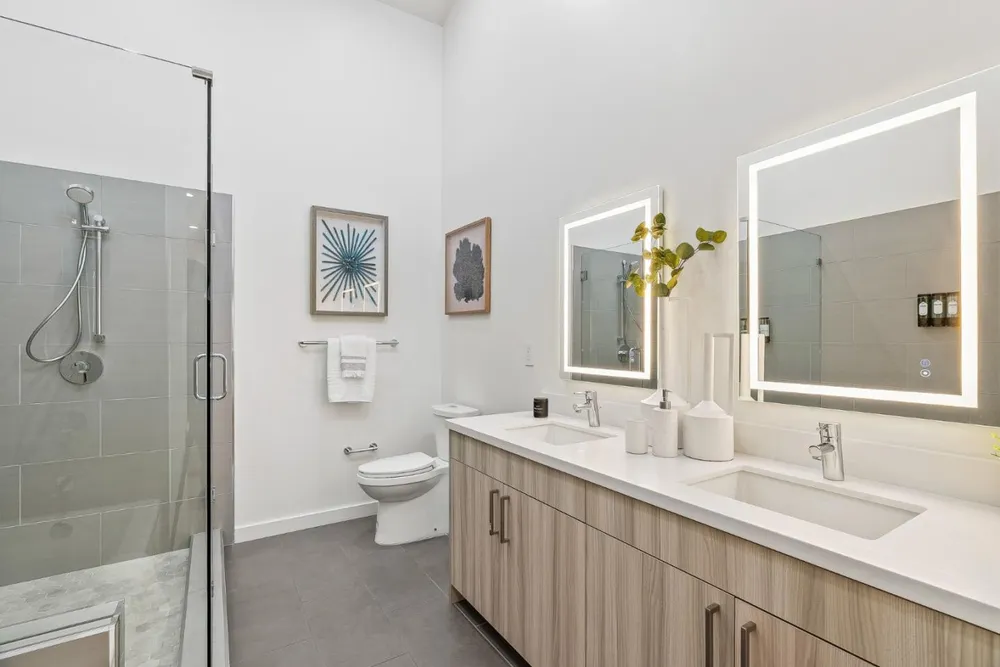 922 Woodside Rd, Redwood City, CA 94061