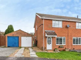 Wynndale Close, SWINDON photo