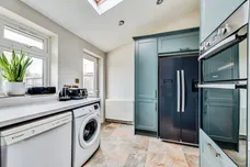 Wynndale Close, SWINDON