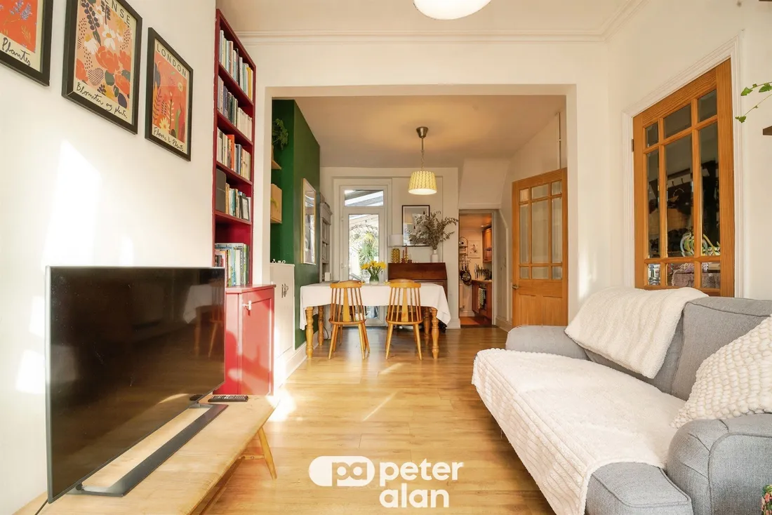 Property photo 8