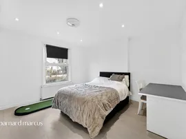 Coombe Gardens, New Malden thumb 3