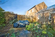Barnard Court, Charter Way, Wells