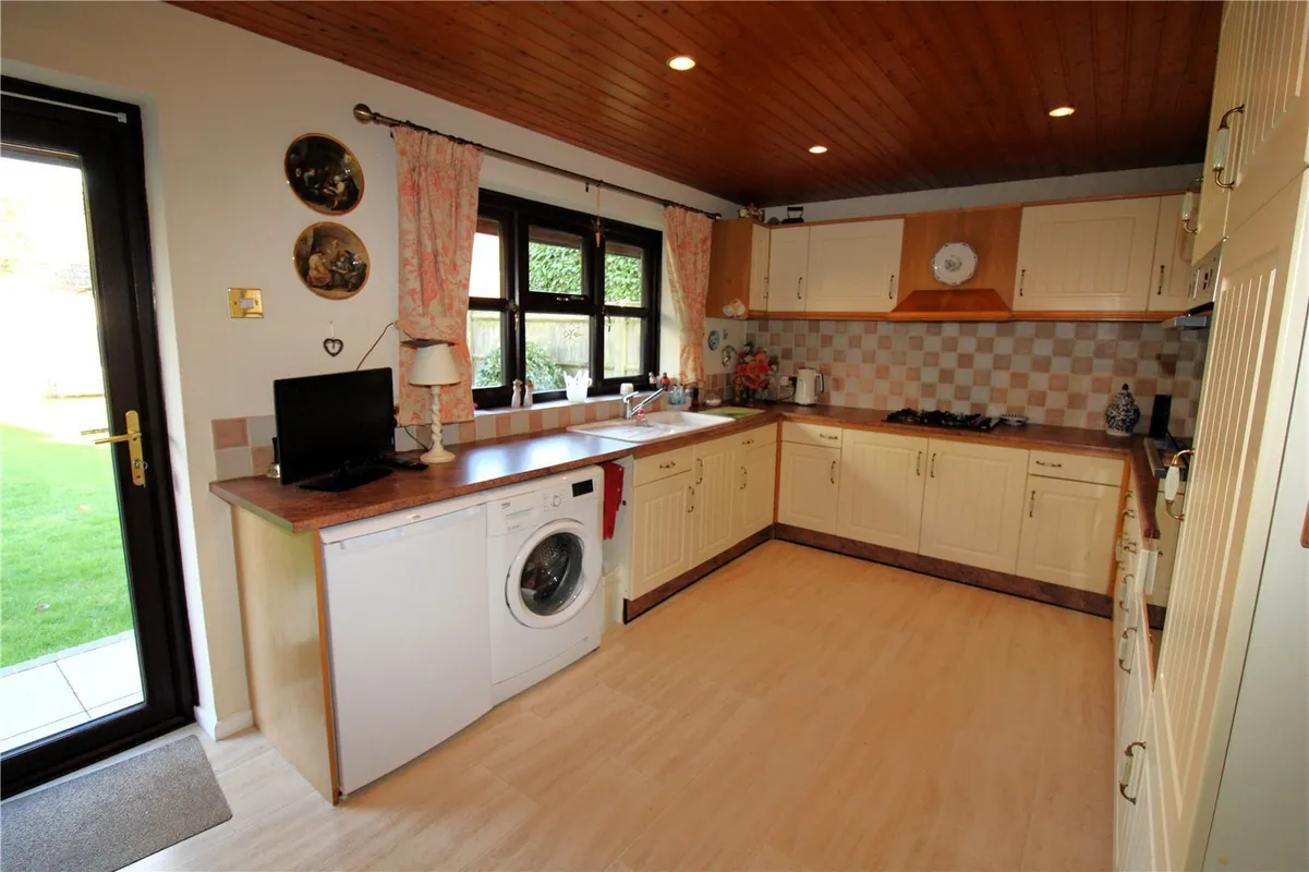 Sandringham Road, Fareham, Hampshire, PO14