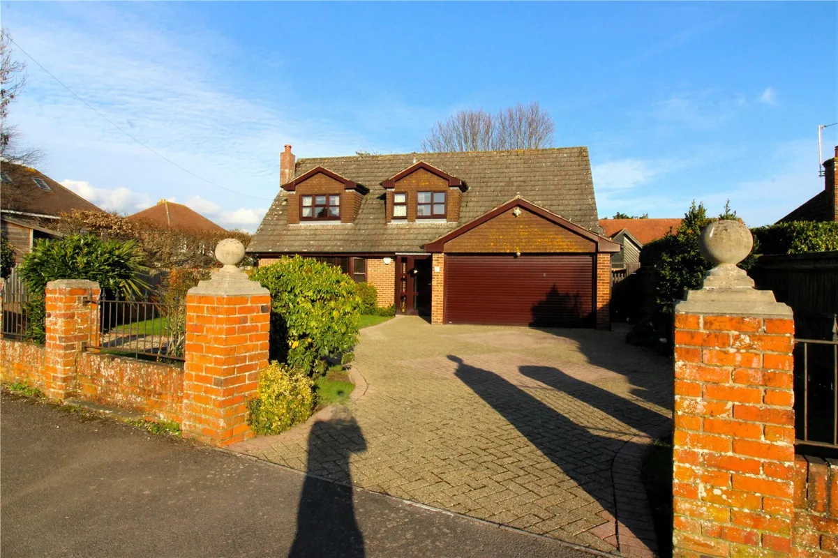 Sandringham Road, Fareham, Hampshire, PO14