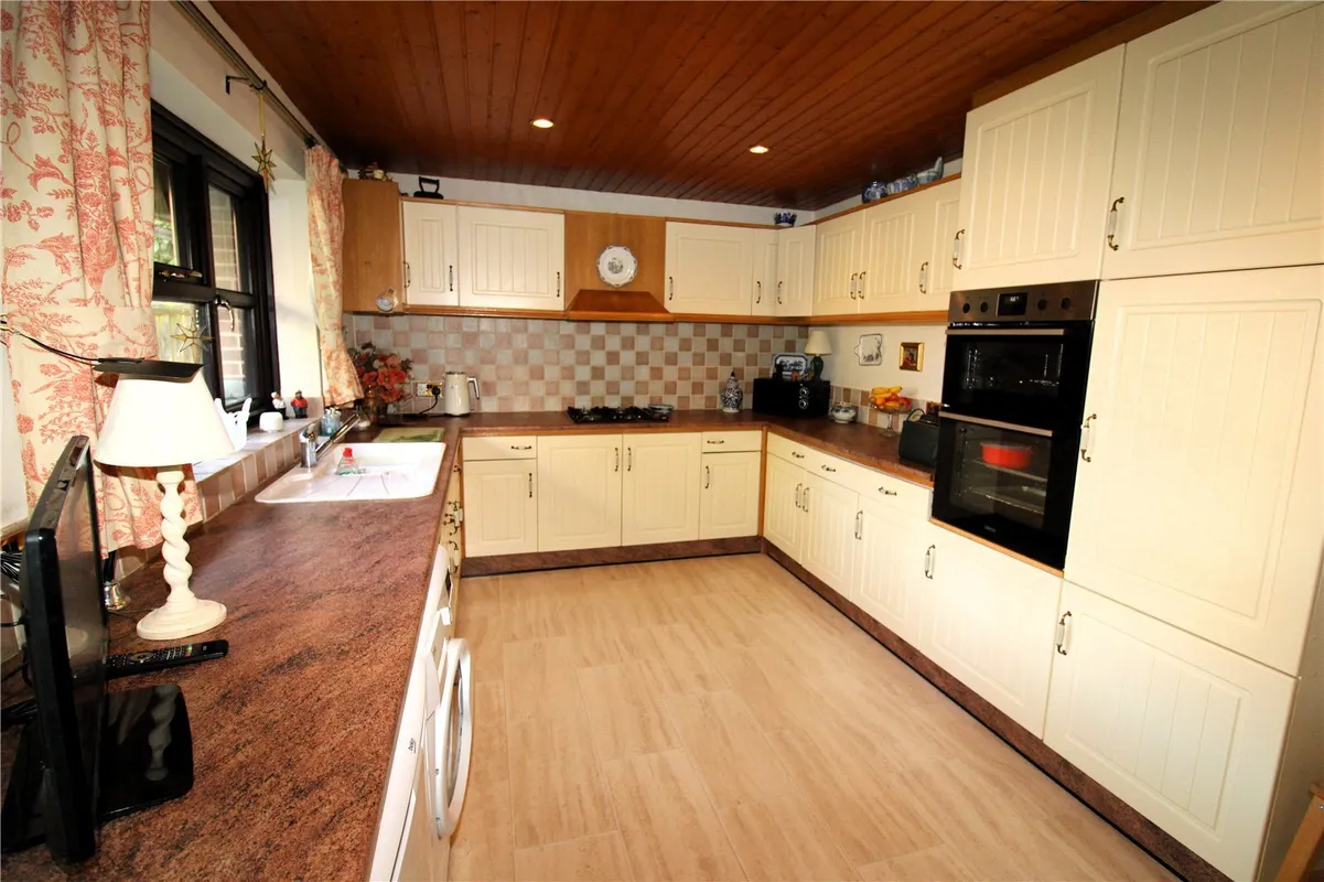 Sandringham Road, Fareham, Hampshire, PO14