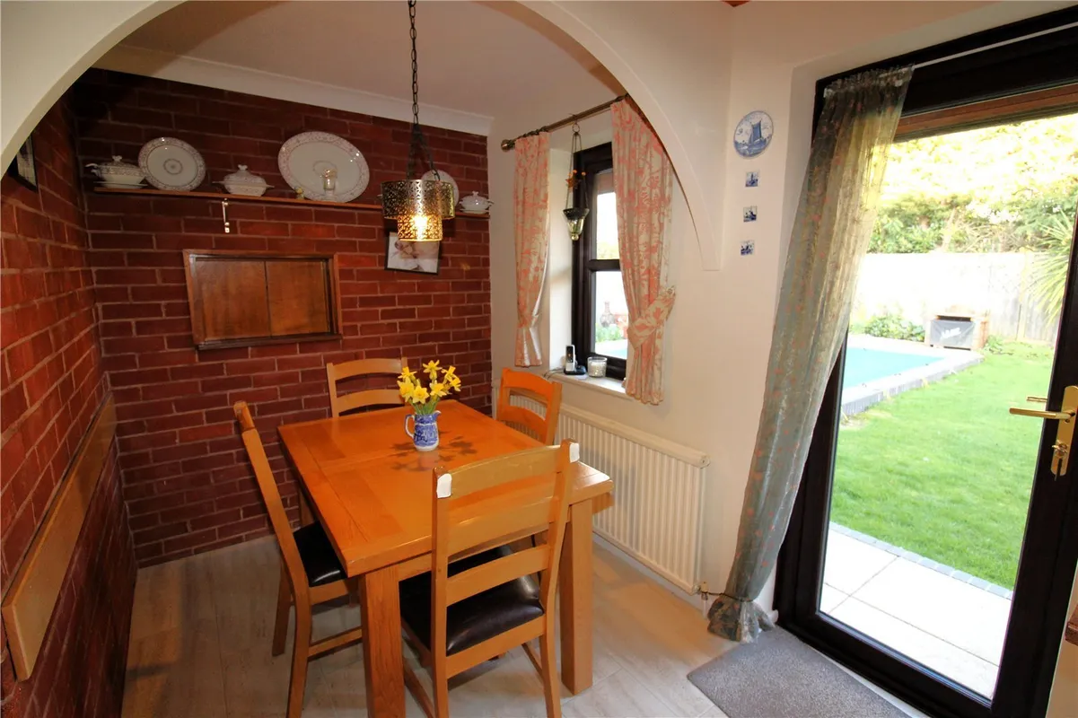 Sandringham Road, Fareham, Hampshire, PO14