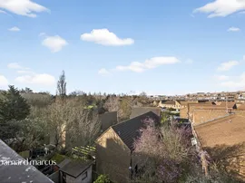 Old Farm Road, London thumb 3