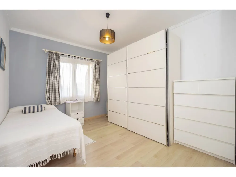 18, Es Castell