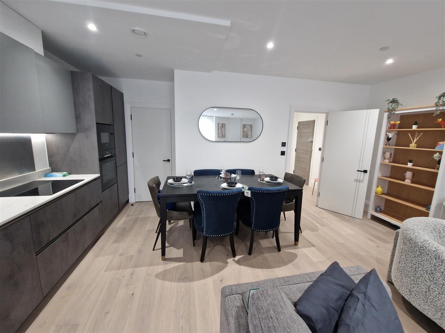 351a Rotherhithe Street, London Image 1