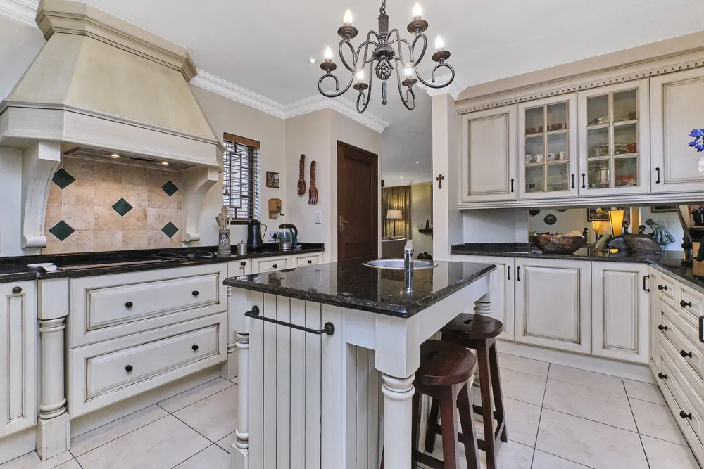 South Africa, Gauteng, Eagle Canyon Golf Estate, Monarch Lane, 35
