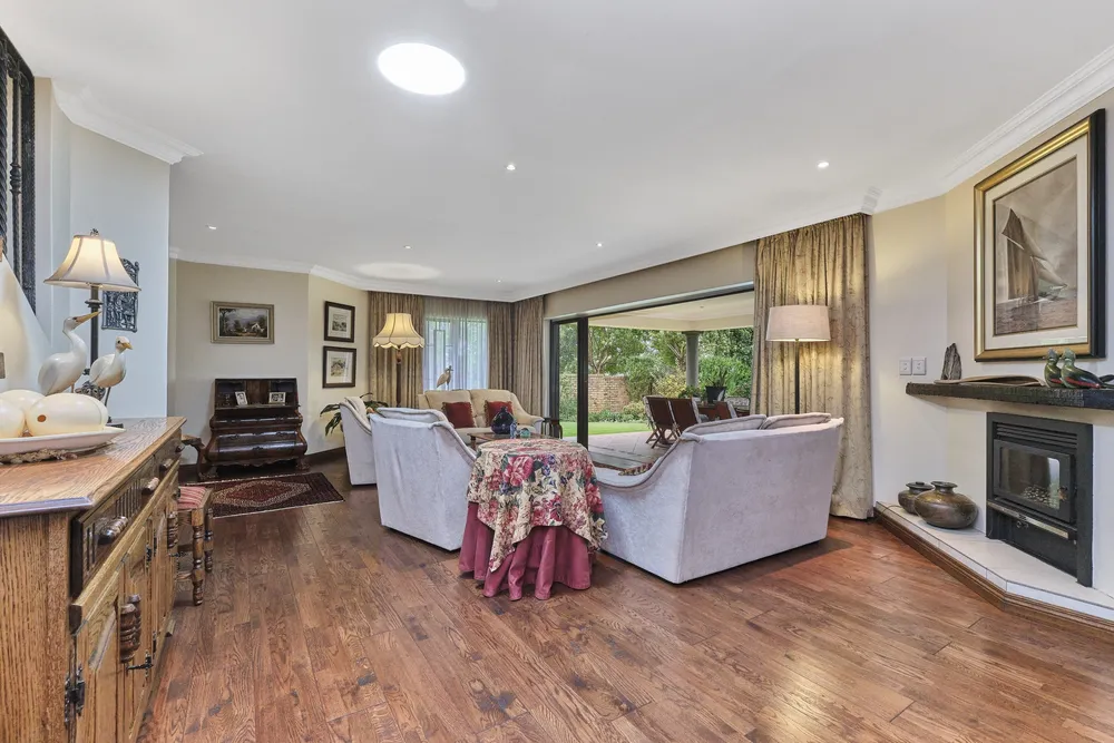 South Africa, Gauteng, Eagle Canyon Golf Estate, Monarch Lane, 35