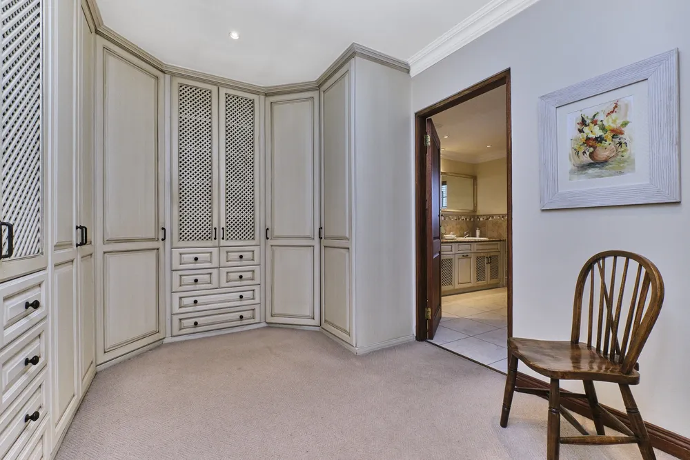 South Africa, Gauteng, Eagle Canyon Golf Estate, Monarch Lane, 35