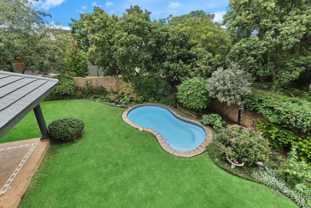 South Africa, Gauteng, Eagle Canyon Golf Estate, Monarch Lane, 35
