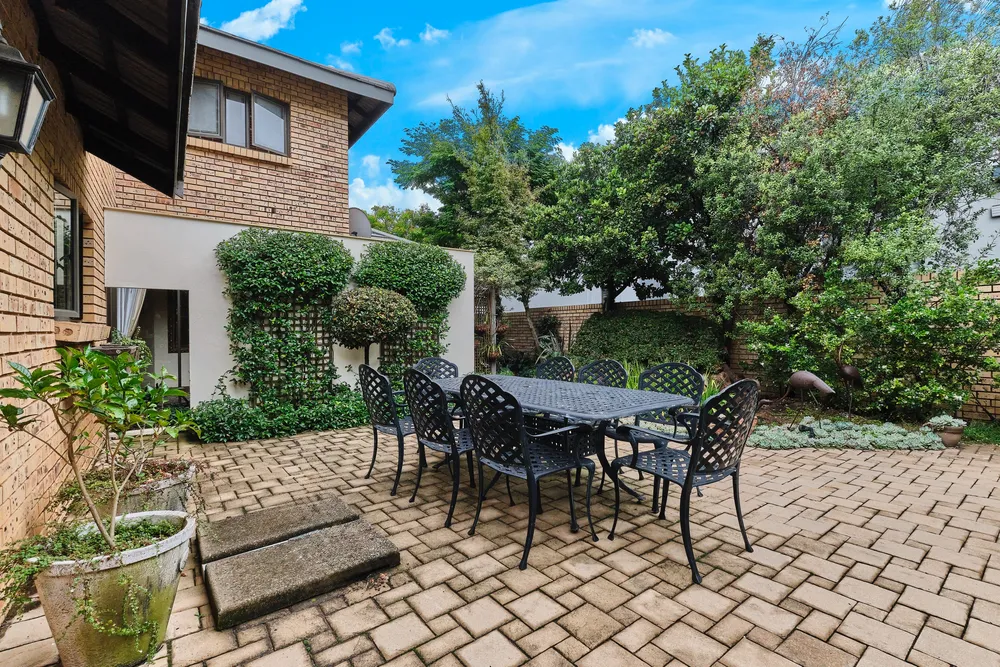 South Africa, Gauteng, Eagle Canyon Golf Estate, Monarch Lane, 35