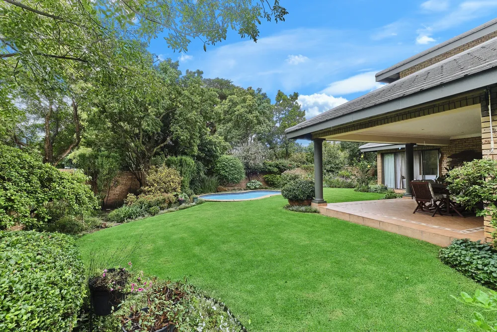 South Africa, Gauteng, Eagle Canyon Golf Estate, Monarch Lane, 35