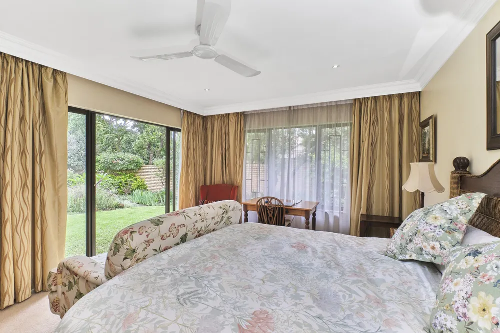 South Africa, Gauteng, Eagle Canyon Golf Estate, Monarch Lane, 35