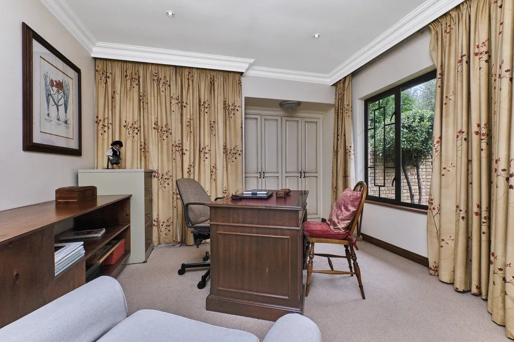 South Africa, Gauteng, Eagle Canyon Golf Estate, Monarch Lane, 35