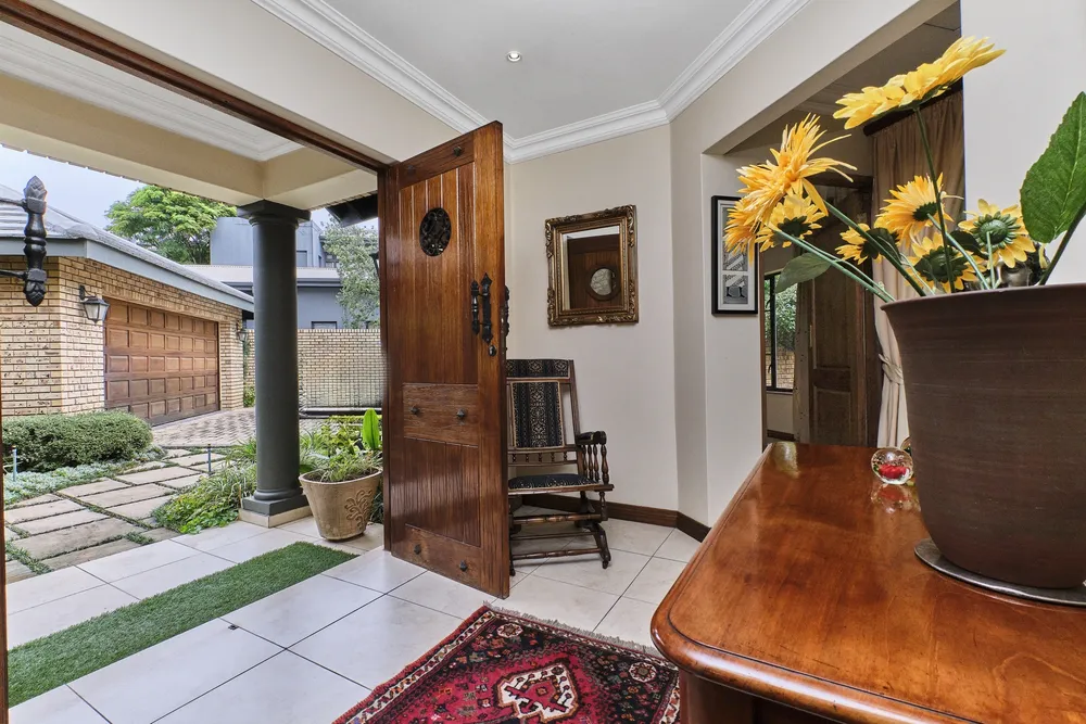 South Africa, Gauteng, Eagle Canyon Golf Estate, Monarch Lane, 35