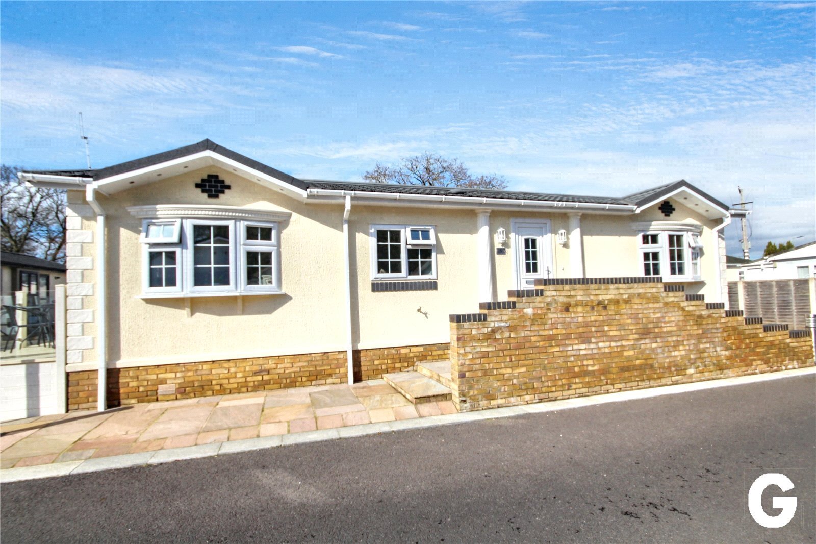 Pinehurst Park, West Moors, Ferndown, Dorset, BH22 Image 1