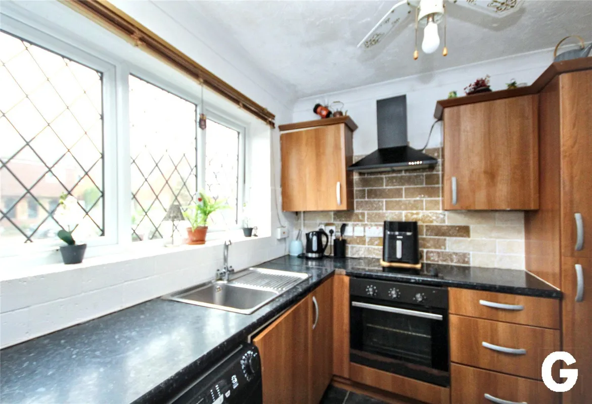 Lin Brook Drive, Ringwood, Hampshire, BH24