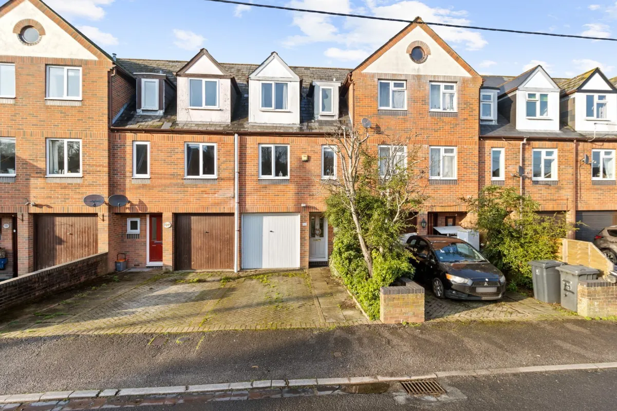 Vernon Road, Uckfield, East Sussex, TN22