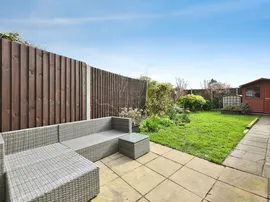 Wavell Close, Cheshunt, Waltham Cross thumb 3