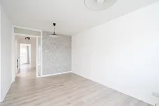 Fouracres, 127 Holden Road, Woodside Park