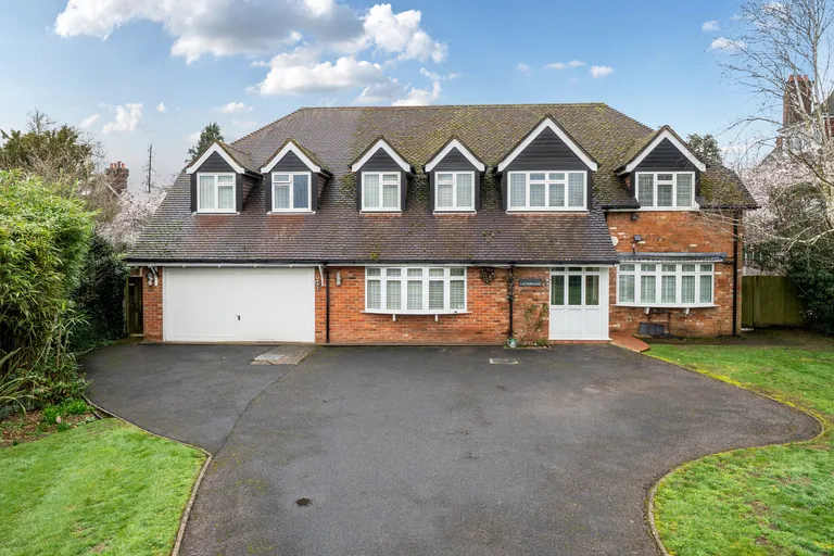 Bulstrode Way, Gerrards Cross, SL9