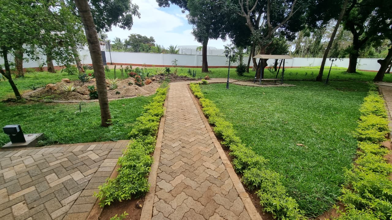 Comfortable 2 Bed Villa  Family Getaway Near Diani Beach, Kenya Image 16