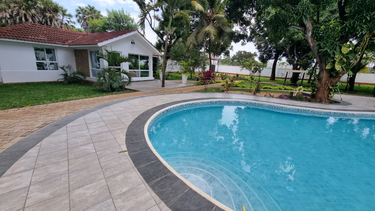 Private 6 Bedroom Estate with Pool  Family & Group Retreat Near Diani Beach Image 48